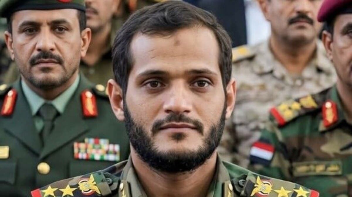 مصرع قيادي حوثي بارز مع مرافقيه بغارة للطيران اليمني قرب باب المندب