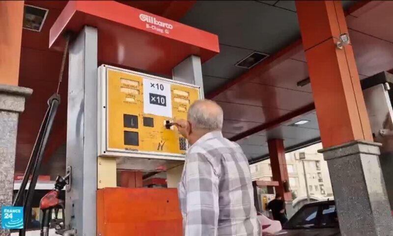 طهران تضاعف سعر البنزين الحر وتعد بتعزيز الدعم الغذائي