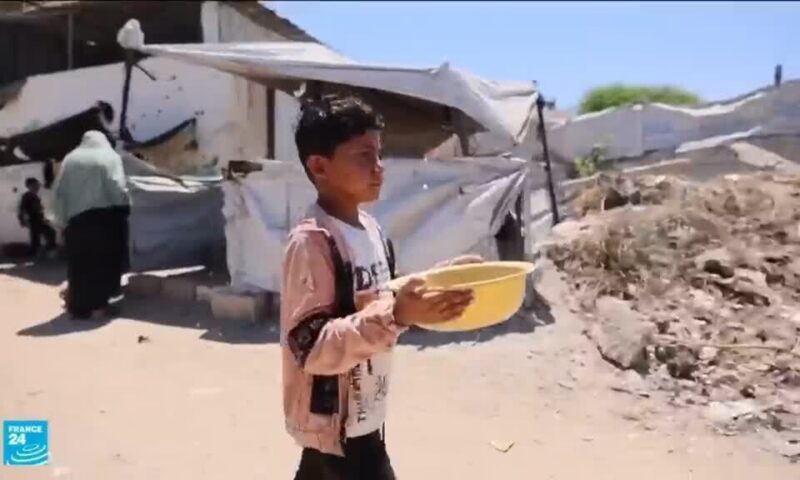 الحرب تفتك باقتصاد غزة.. بطالة وفقر واعتماد كامل على المساعدات