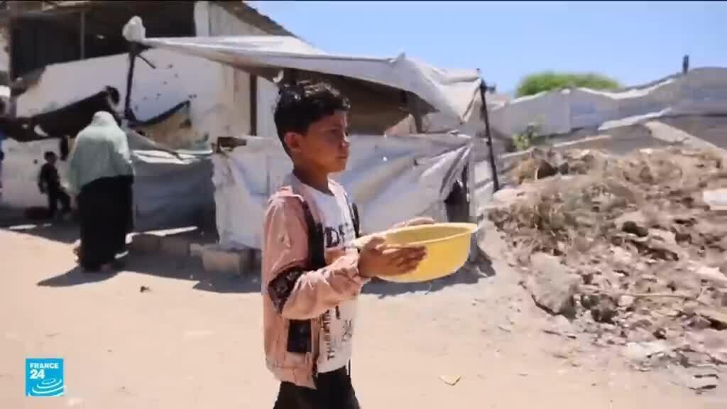 الحرب تفتك باقتصاد غزة.. بطالة وفقر واعتماد كامل على المساعدات