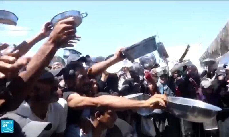 بين الركام وسوء التغذية.. سكان غزة يصارعون للبقاء