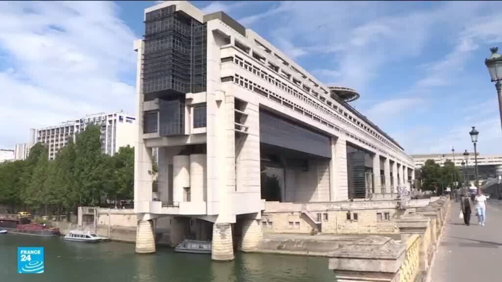 الموازنة الفرنسية: التقشف يطرق أبواب المتقاعدين والامتيازات الضريبية