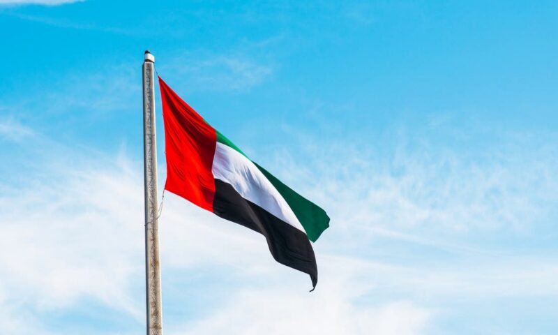 الإمارات: نأمل أن يكون قرار الجزائر بقطع العلاقات الدبلوماسية مؤقتاً