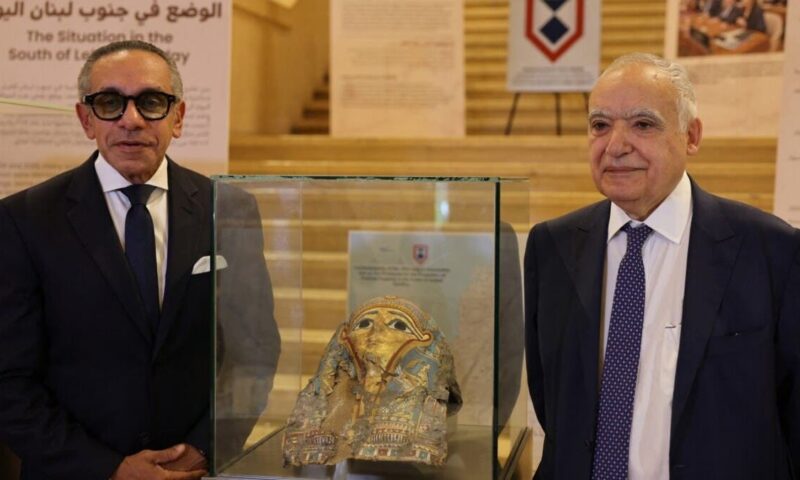 من مرفأ بيروت إلى القاهرة.. مصر تستعيد 37 قطعة أثرية