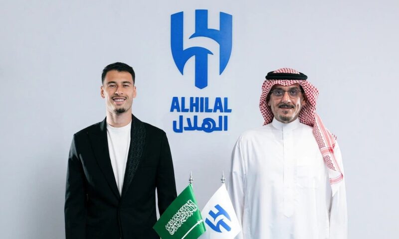 الهلال يضم مارتينيلي لمدة 4 سنوات قادماً من أرسنال