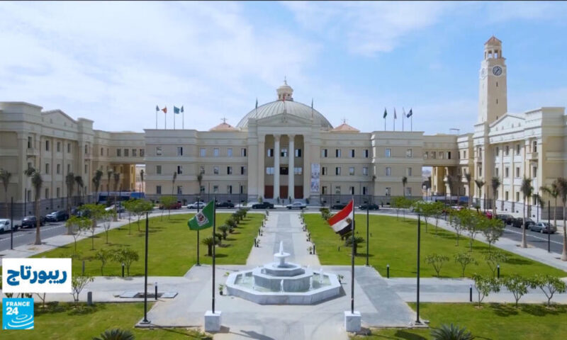 هل تحول التعليم الجامعي في مصر إلى عبء اقتصادي على الأسرة المصرية؟