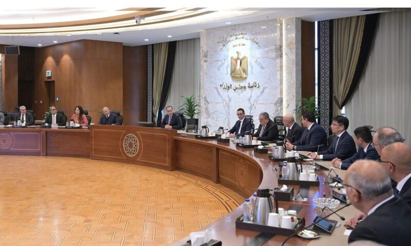 فرض ضريبة على تصاريح دفن الموتى بمصر.. الحكومة توضح