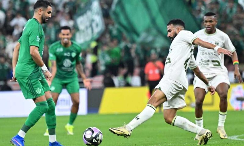 الأهلي يستهدف معادلة أطول سلسلة لا هزيمة أمام “خصمه المفضل”