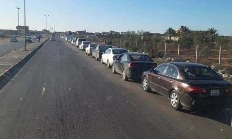 ليبيا تنفق مليار دولار على الوقود شهرياً.. والطوابير مستمرة