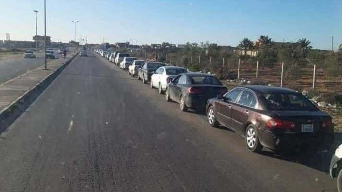 ليبيا تنفق مليار دولار على الوقود شهرياً.. والطوابير مستمرة