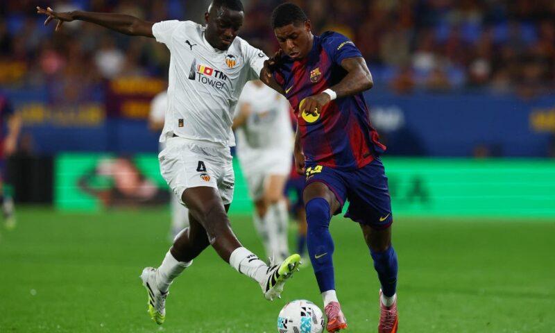 برشلونة يلاقي فالنسيا في مباراة تهم جمهور الأهلي المصري
