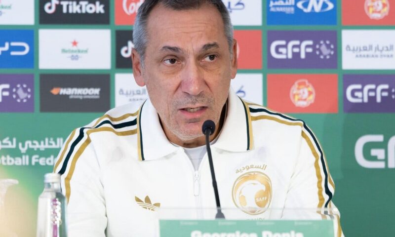 دونيس يكرر واقعة مع المنتخب السعودي لم تحدث منذ 14 عاماً