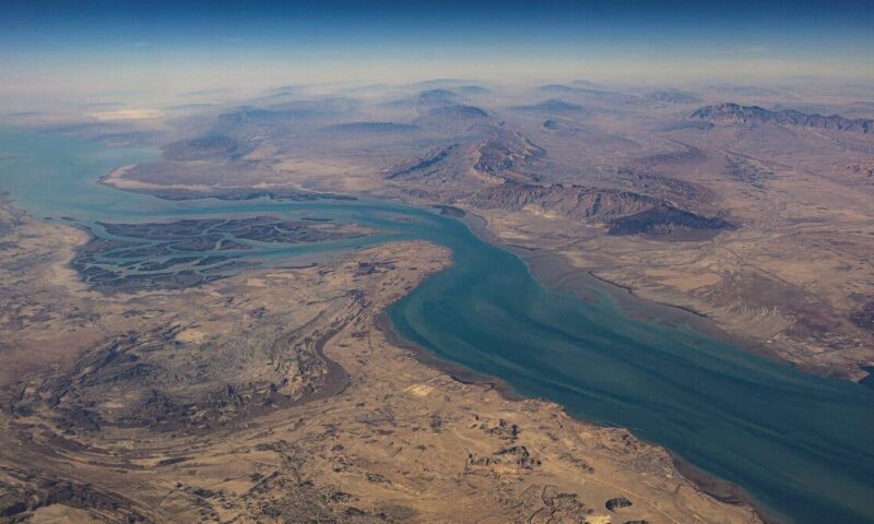 إيران.. انفجارات في قشم “من جهة البحر”