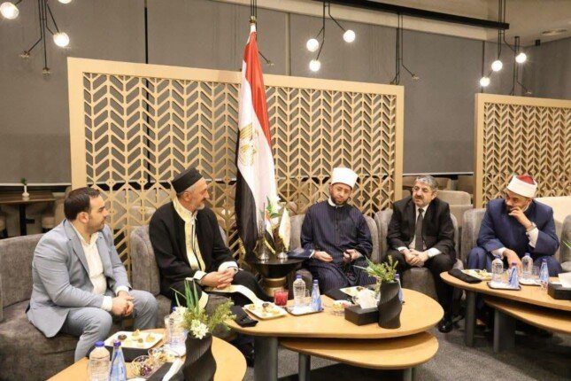 وزير الأوقاف يبحث مع مفتي شرق جورجيا تعزيز التعاون الديني ونشر الفكر الوسطي