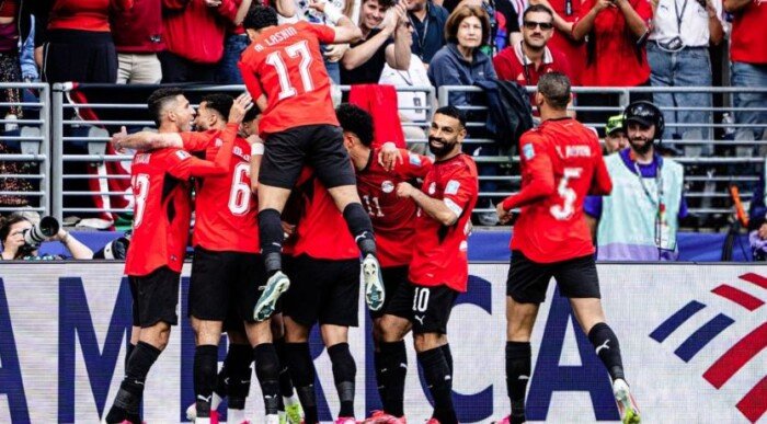 رسميًا.. كاف يعلن طاقم تحكيم مباراة مصر وأنجولا في تصفيات أمم إفريقيا