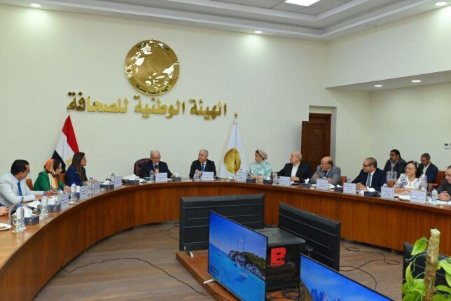 الحكومة تتابع إعادة هيكلة المؤسسات الصحفية القومية وتعزيز استدامتها المالية