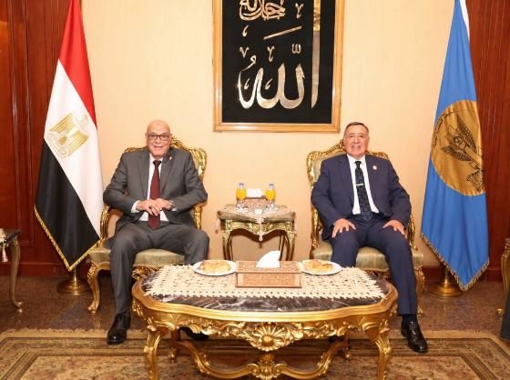 رئيسا «قضايا الدولة» و «الدستورية العليا» يبحثان سبل تعزيز التعاون المشترك