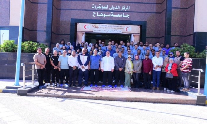 128 مشاركًا يمثلون جامعة سوهاج في أسبوع شباب الجامعات الرابع عشر بالمنيا