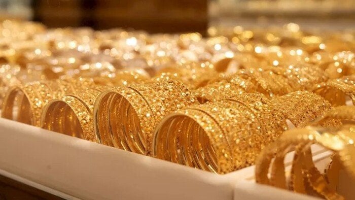 سعر الذهب يواصل الارتفاع اليوم في أسواق الصاغة.. عيار 24 بـ 7268.5 جنيه للبيع