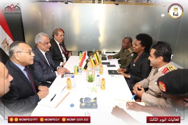 مصر وأوغندا يبحثان فرص الشراكة بمجال التصنيع الدفاعي