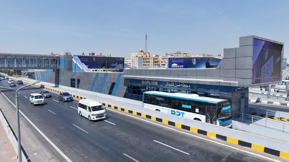 اليوم.. بدء التشغيل التجريبي للمرحلة الثانية للأتوبيس الترددي BRT على الطريق الدائري