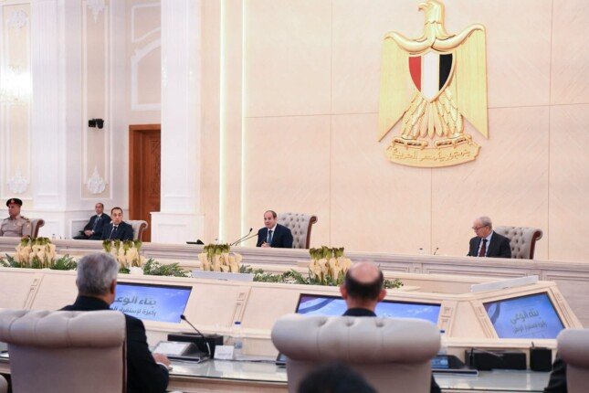 مصطفى بكري: لقاء الرئيس السيسي وضع الجميع أمام مسؤولياتهم في مواجهة تحديات الدولة