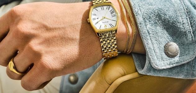 تحريم الذهب على الرجال.. سجال فقهي بين كُريِّمة والهلالي