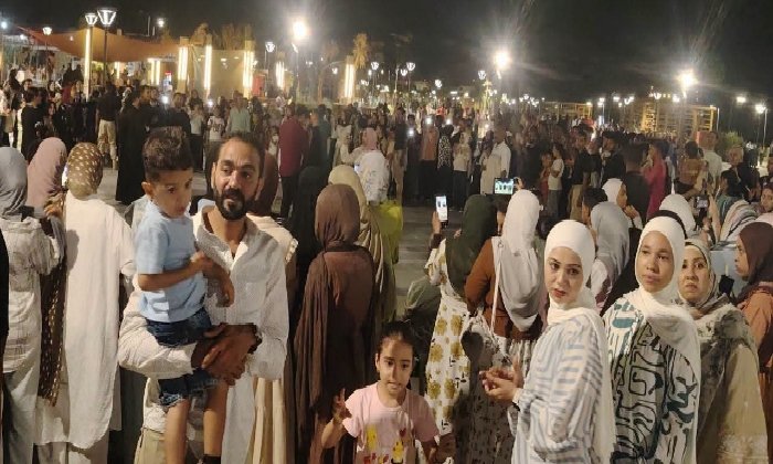 كورال «أنا مصري» يتألق في ثاني ليالي «شارع الفن» على كورنيش النيل بقنا