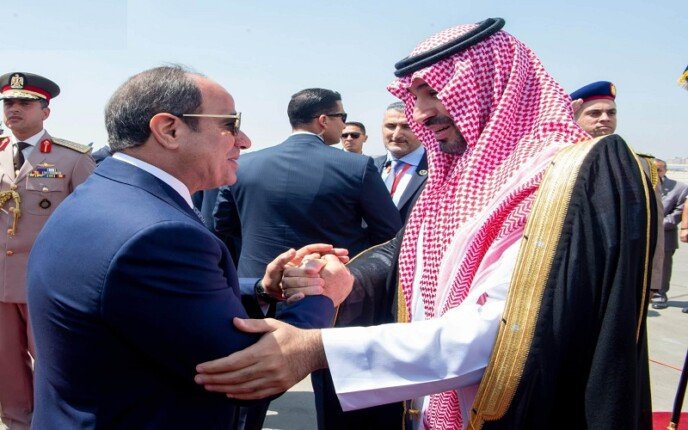 الرئيس السيسي يستقبل ولي العهد السعودي في زيارة عمل رسمية