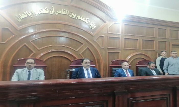 تأجيل محاكمة زوج متهم بقتل زوجته في الشرقية للمرافعة