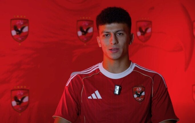 بسبب انضمامه لمنتخب مصر.. الأهلي مطالب بسداد 1.5 مليون جنيه لإنبي بسبب علي محمود