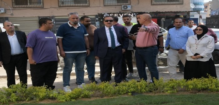 محافظ بورسعيد يوجه بزيادة المسطحات الخضراء وحظر قطع الأشجار