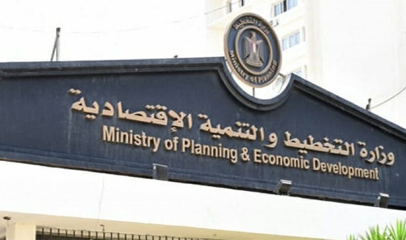 التخطيط: تراجع نسبة البطالة إلى 5.8% في الربع الثاني لـ 2026.. وقوة العمل تتجاوز 35.6 مليون