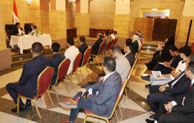 القنصلية المصرية بجدة تلتقي أبناء الجالية لعرض مبادرات دعم المصريين بالخارج