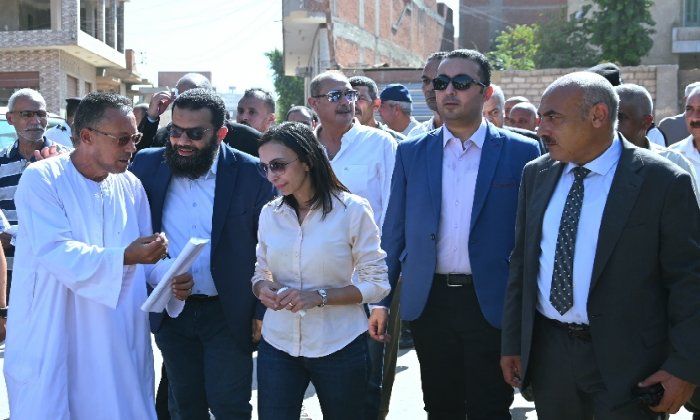 على مساحة 1856 مترًا.. محافظ البحيرة تتفقد مجمع مواقف إيتاي البارود الجديد