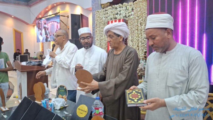تكريم 300 حافظ وحافظة للقرآن الكريم في احتفالية «خطى نحو الجنة» بقرية القلعة بقفط