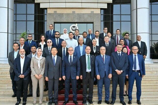استثمارات بـ 500 مليون دولار.. مباحثات مصرية سنغافورية للتوسع في عدد من الصناعات