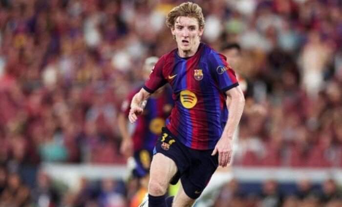 سر تعاقد برشلونة مع جوردون من نيوكاسل يونايتد.. «ديكو» يكشف التفاصيل