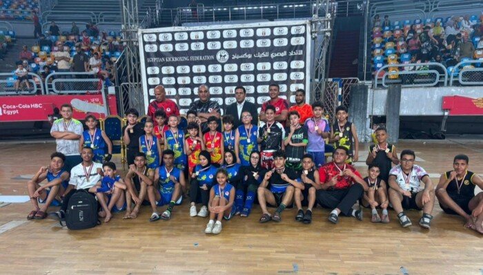 بعد حصد 31 ذهبية و6 فضيات.. محافظ أسيوط يهنئ أبطال نادي أسيوط لتألقهم في بطولة الجمهورية للكيك بوكسينج