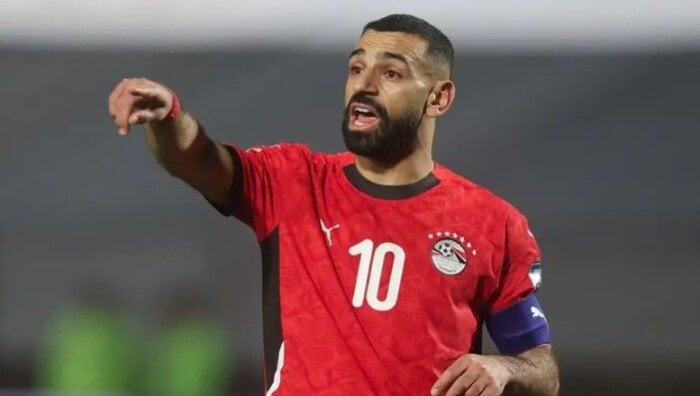 «الأسبوع» ينفرد بـ أسباب مغادرة محمد صلاح لـ معسكر منتخب مصر