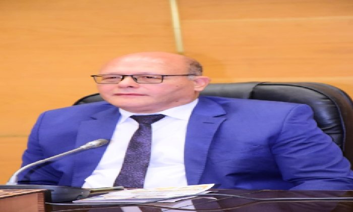 تدخل جراحي عاجل ينقذ شابًا من نزيف حاد وتهتك بالوجه إثر حادث طريق بسوهاج