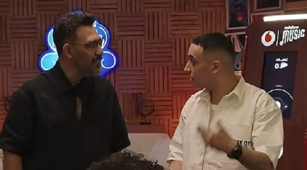 بعدأزمة «طب ب بحبك».. فيديو لـ عمرو مصطفى في إيطاليا يثير جدلا واسعا