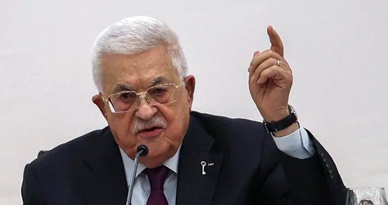 عباس: ما يحدث في غزة والضفة خطة استعمارية خبيثة هدفها تهجير الفلسطينيين من أراضيهم