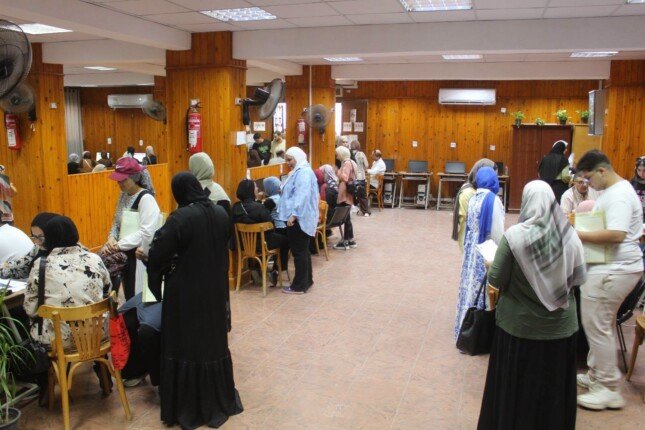 التعليم العالي: الخميس آخر موعد لتسجيل رغبات طلاب المرحلة الثالثة