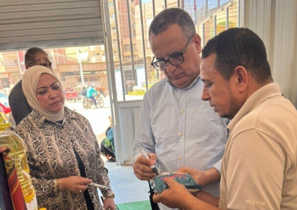 رقابة مشددة على الأسواق بالدقهلية.. ضبط سلع مجهولة المصدر ومخالفات بالمخابز