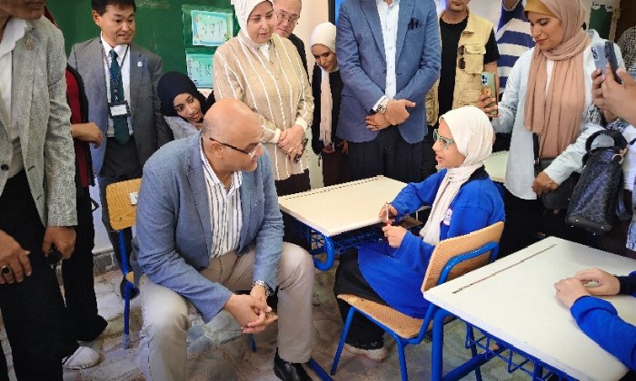 محافظ الإسكندرية يتفقد انتظام الدراسة بمدارس المحافظة مع انطلاق العام الدراسي الجديد