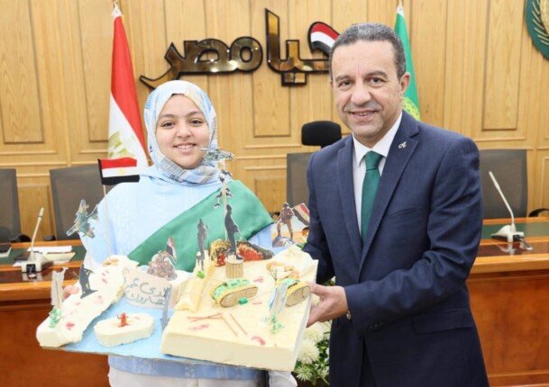 محافظ المنوفية يكرم الفائزين بمسابقة «فرسان القراءة في نصر أكتوبر»
