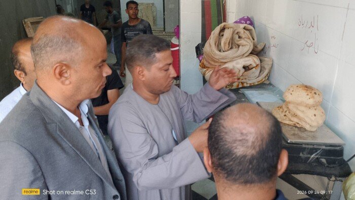 خبز ناقص الوزن.. ضبط 163 مخالفة تموينية في حملة مكبرة على مخابز سمالوط بالمنيا