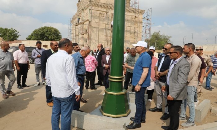 محافظ القاهرة يتفقد المرحلة الثانية لتطوير سور مجرى العيون ومحيط الإمام الشافعي