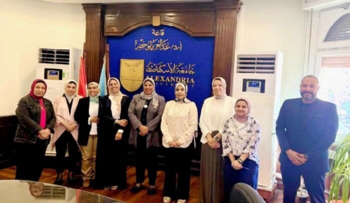 جامعة الإسكندرية: تصعيد 3 مشروعات طلابية للمرحلة الثانية بمسابقة إدارة المخلفات الجامعية